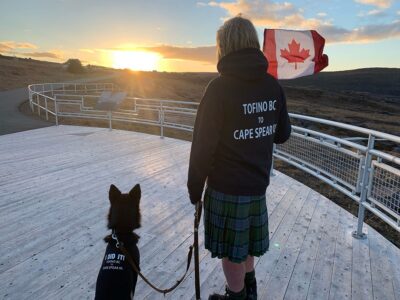 Michael Y Luna andaron canada para plantar arboles. Hicieron un recorrido de 8.000 kilómetros canada para recaudar fondos para una obra benéfica