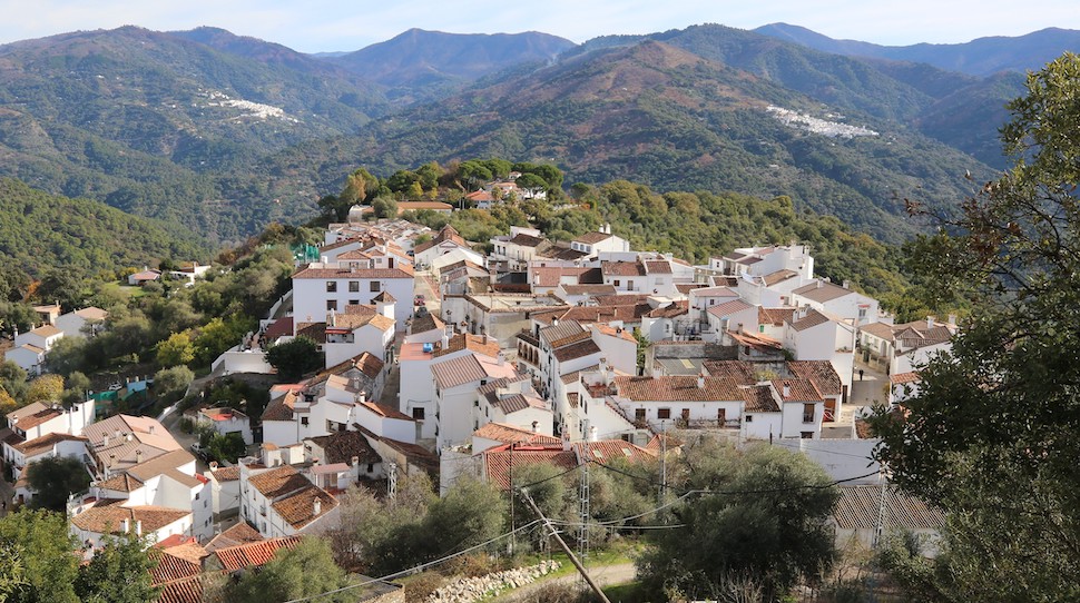Villages in Spain want you