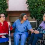 Las enfermeras en residencia tiene un papel fundamental en el cuidado de los mayores