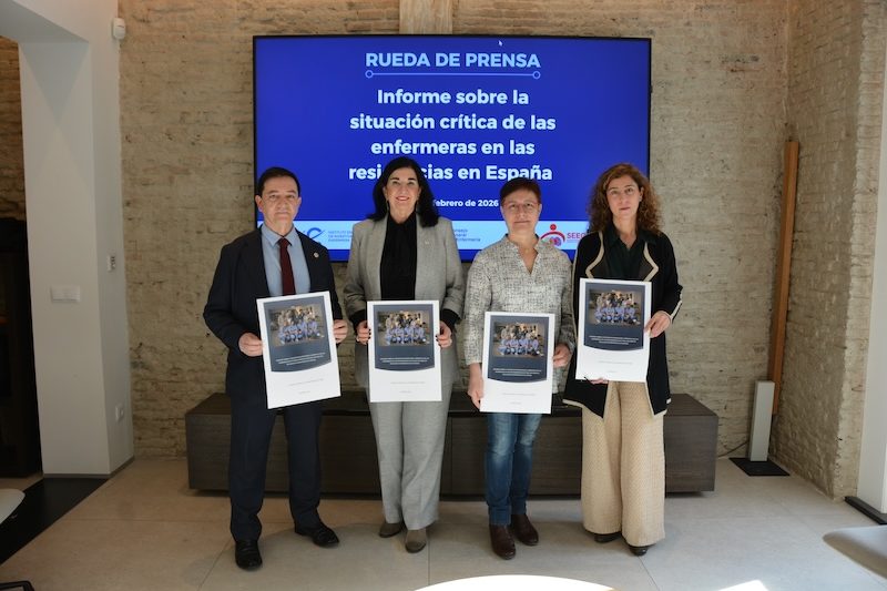 El Consejo General de Enfermeria ha publicado un informe sobre la situación crítica de las enfermeras en residencias